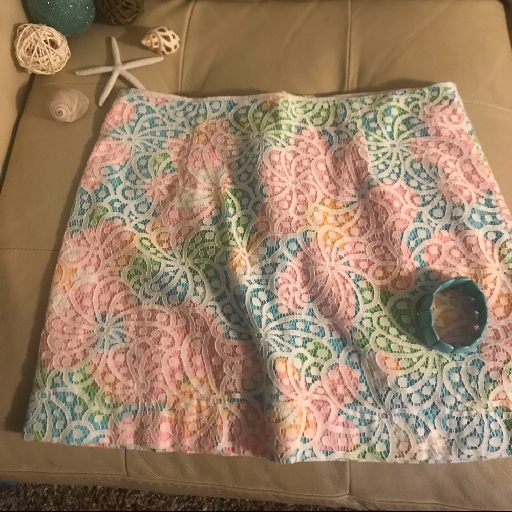 Lilly Pulitzer skirt great condition lower price